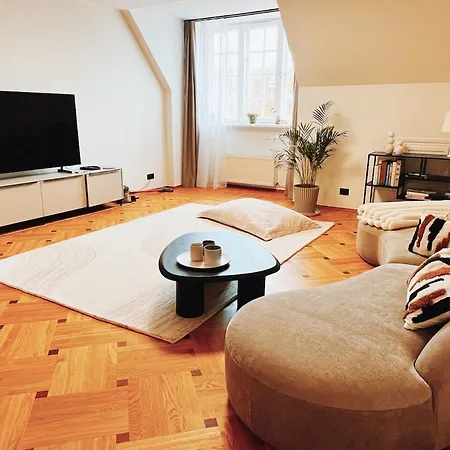 Space-style-luxury-360dgr Views-oid Town Reval